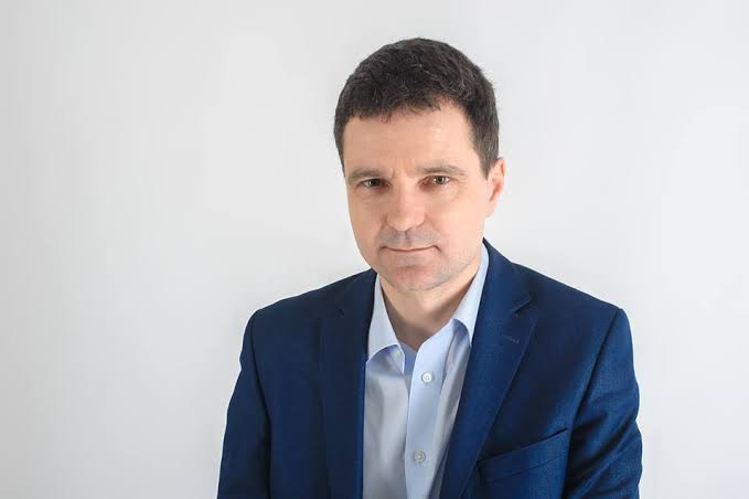 L’Institut Galilée félicite l’élection de Nicușor Dan en Roumanie